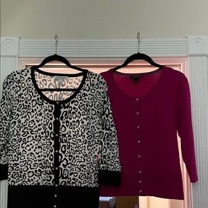 Set of 2  M White House/ blk market snap front 3/4 sweaters. Blk/wt and fuschia.